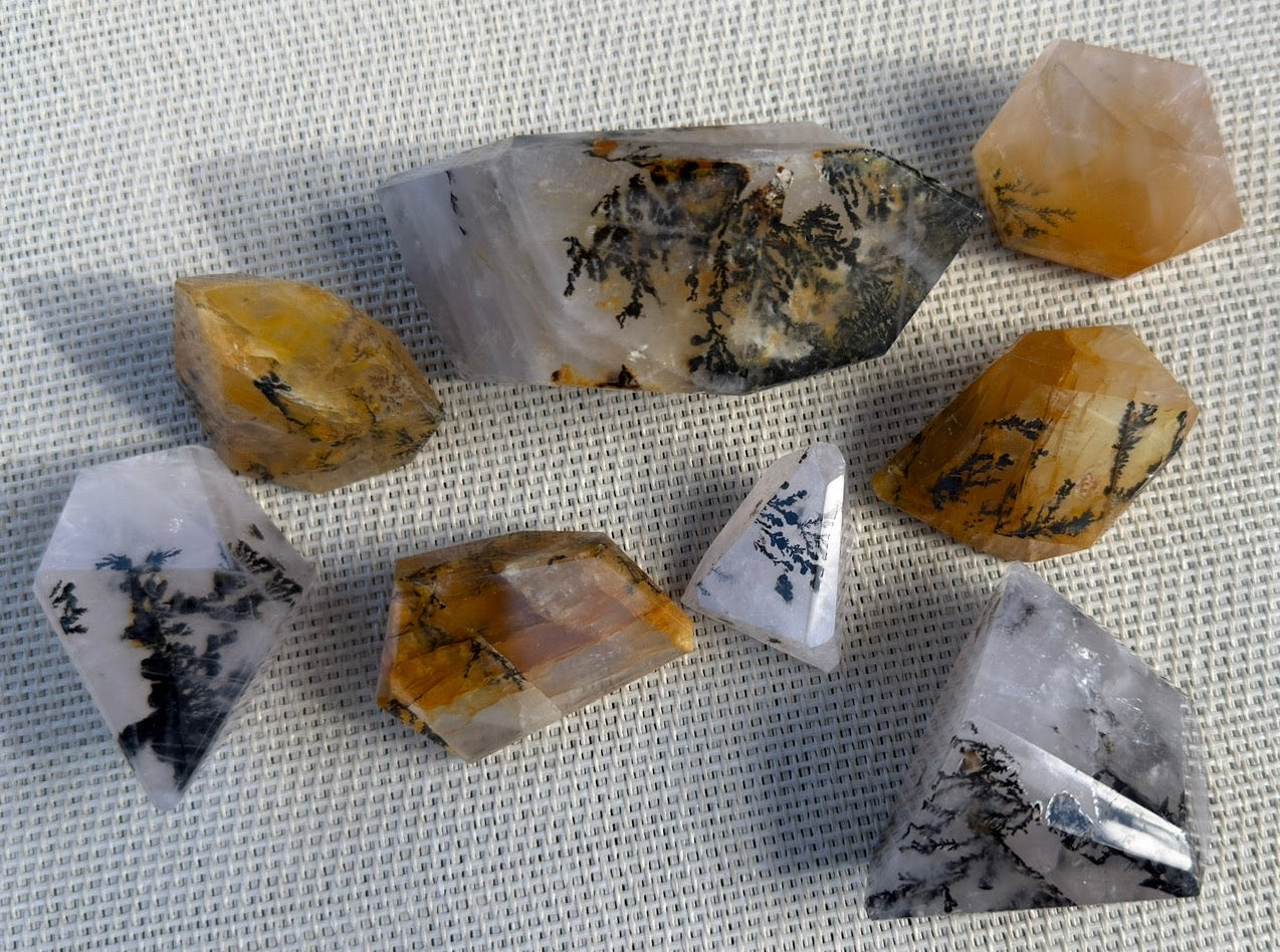 Wholesale Lot 1 lb Natural Dendritic Quartz Crystal Freeform Healing Energy 5-10 Pcs