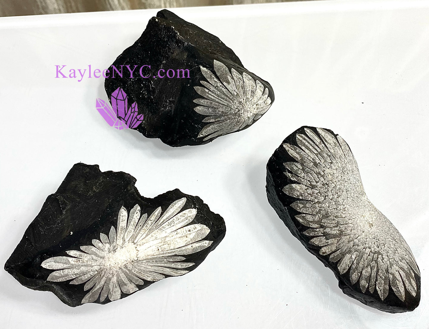 Wholesale Lot 3 PCs Natural Chrysanthemum Crystal