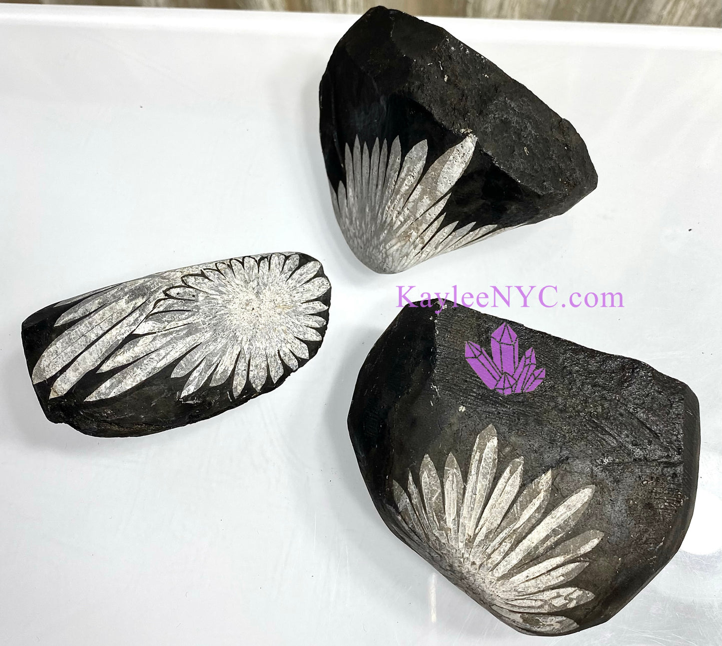 Wholesale Lot 3 PCs Natural Chrysanthemum Crystal