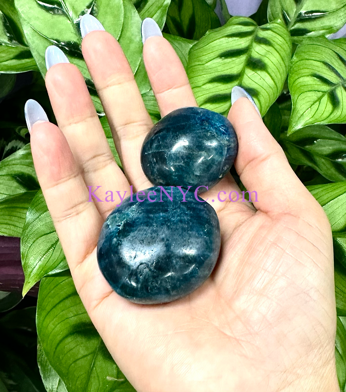 Wholesale 2 Lb Lot Natural Apatite Palm Stones Crystal Natural Energy