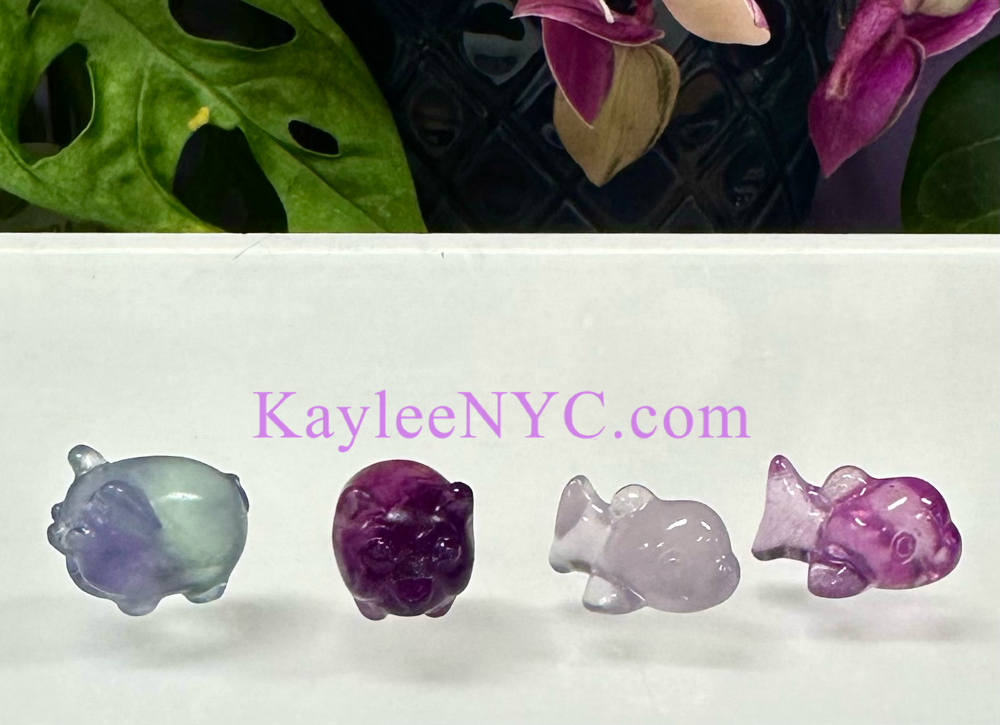 26 pcs Natural Mini Candy Fluorite Carvings