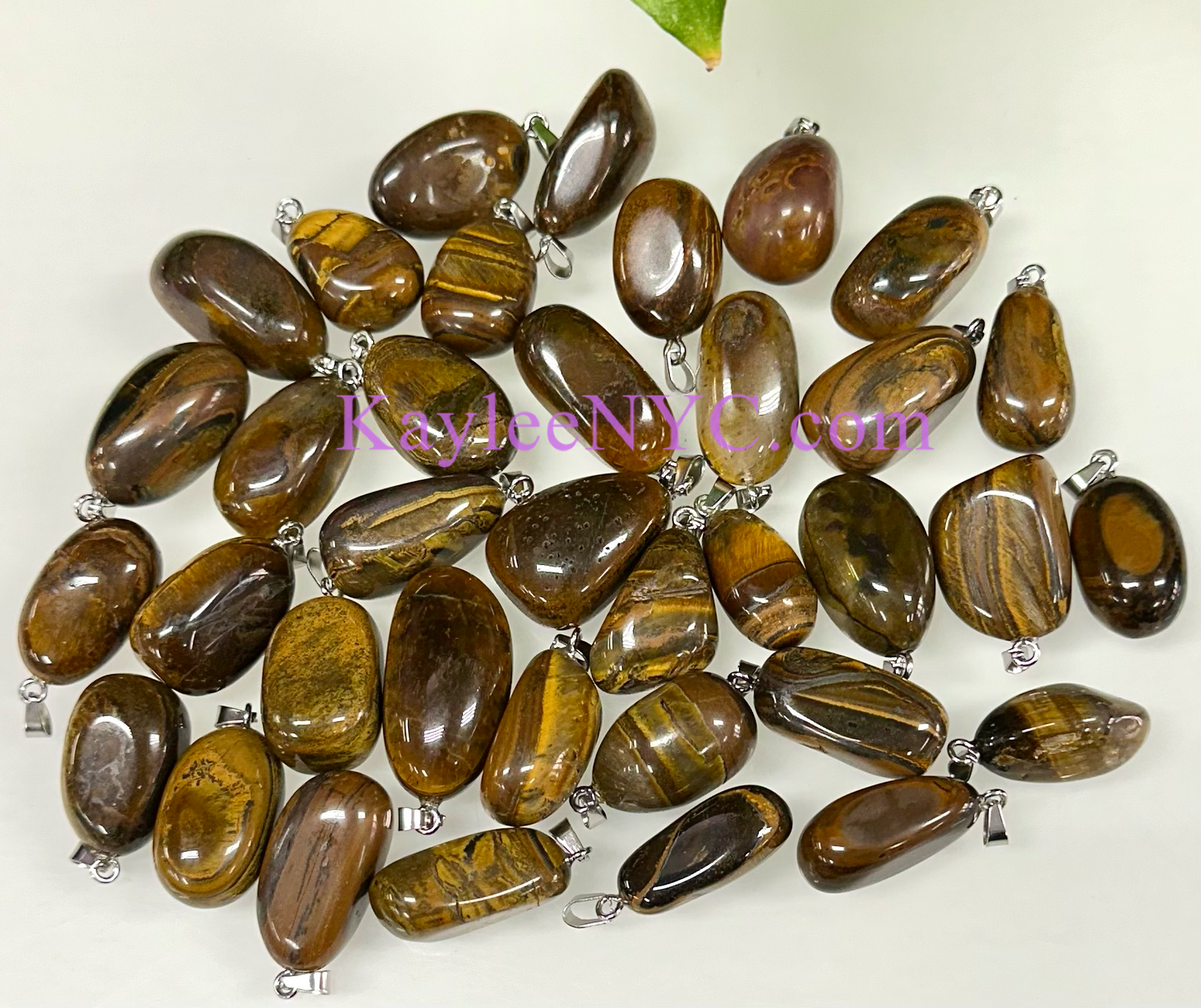 36 PCs Natural Tiger Iron Crystal Pendant