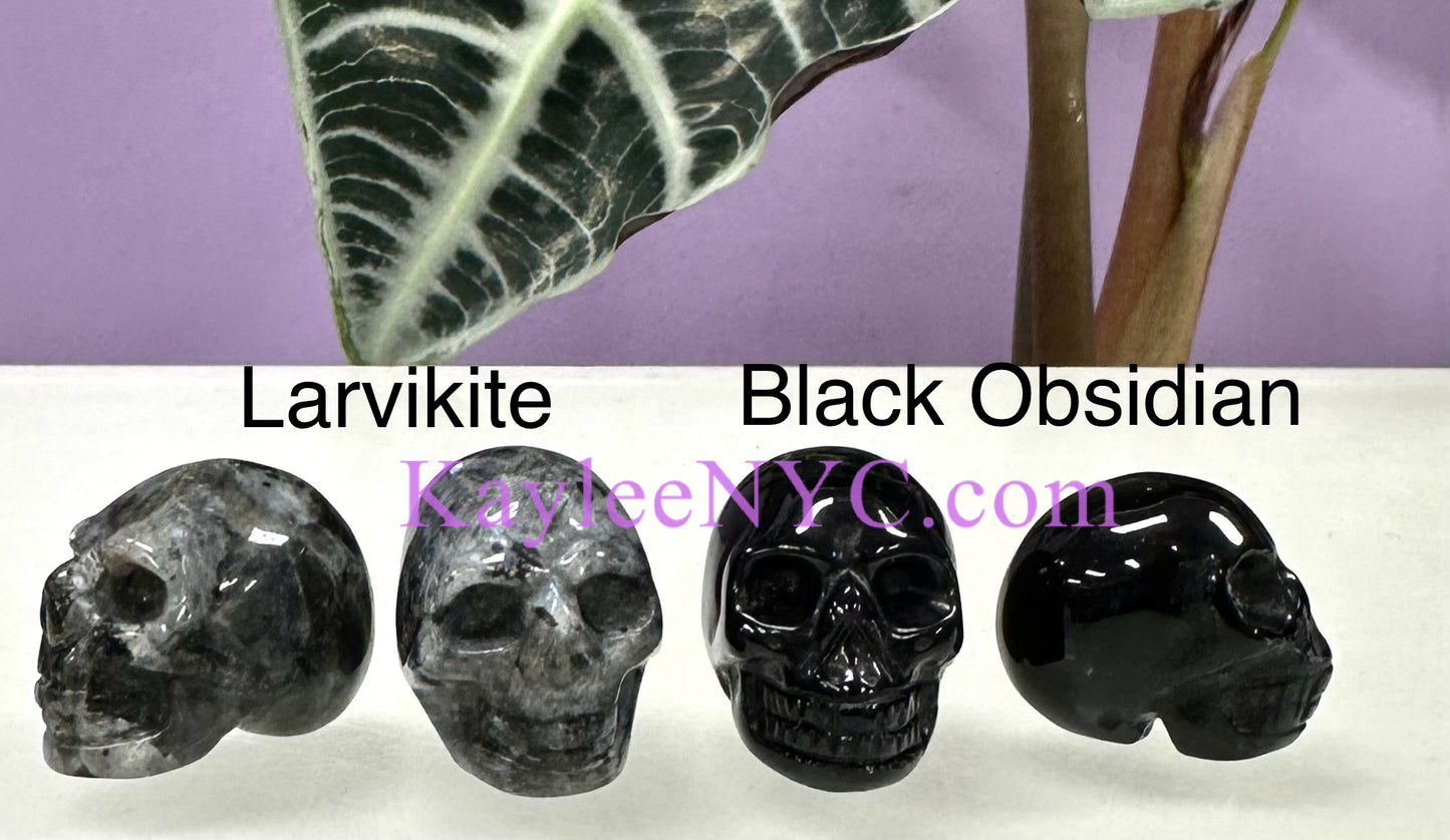 12 PCs 24mm Natural Crystal Mini Skull