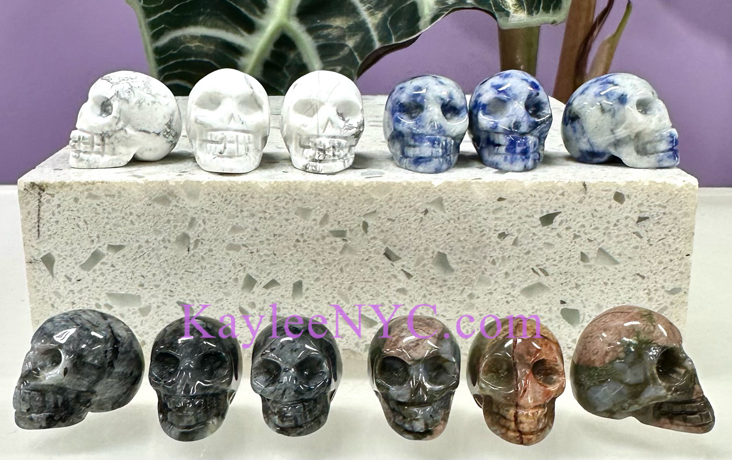 12 PCs 22mm Natural Crystal Mini Skull