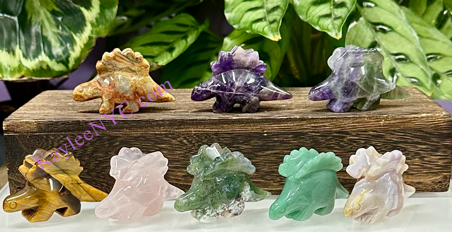 8 PCs 3” Natural Crystal Dinosaurs Carving