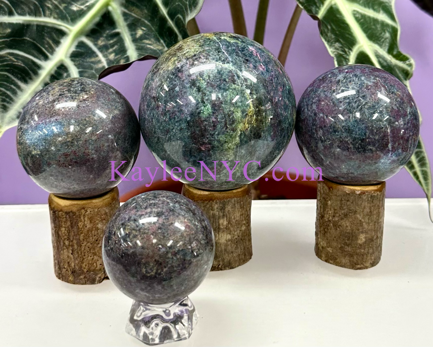 4-5 PCs Natural Ruby Kyanite Sphere