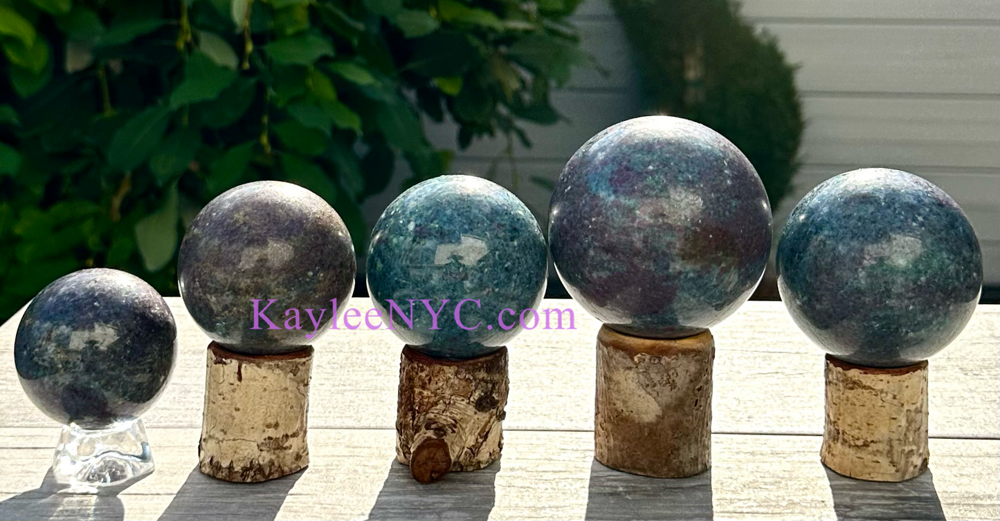 4-5 PCs Natural Ruby Kyanite Sphere