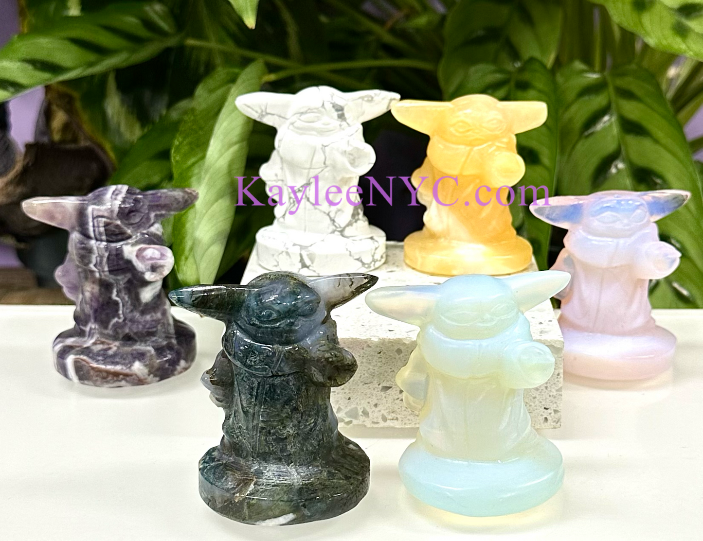 8 PCs 6cm Natural Crystal Yoda healing energy