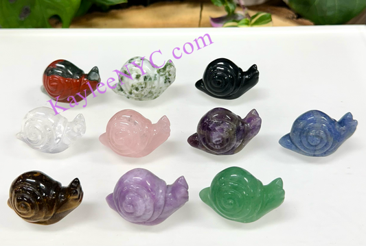 10 PCs 1.5” Natural Crystal Snail Carving