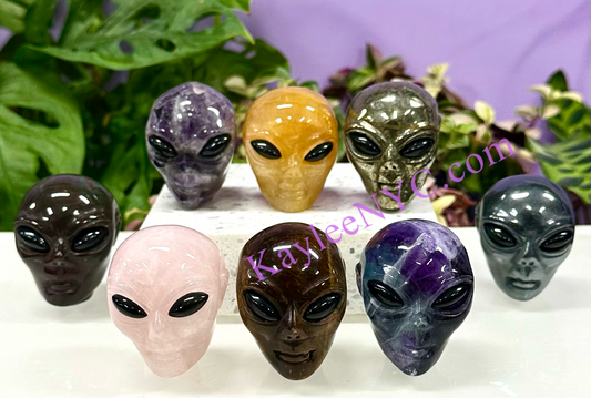 8 PCs 1.75” Natural Crystal Alien Head Healing Energy