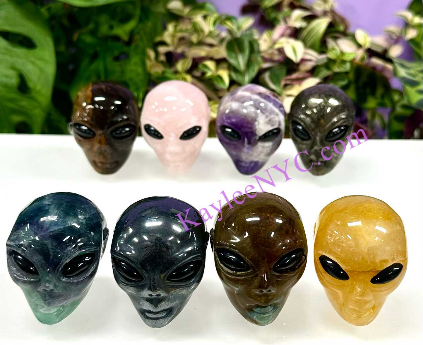 8 PCs 1.75” Natural Crystal Alien Head Healing Energy