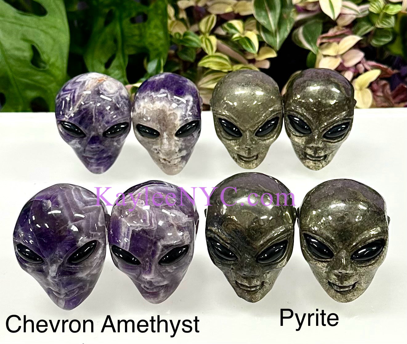 8 PCs 1.75” Natural Crystal Alien Head Healing Energy