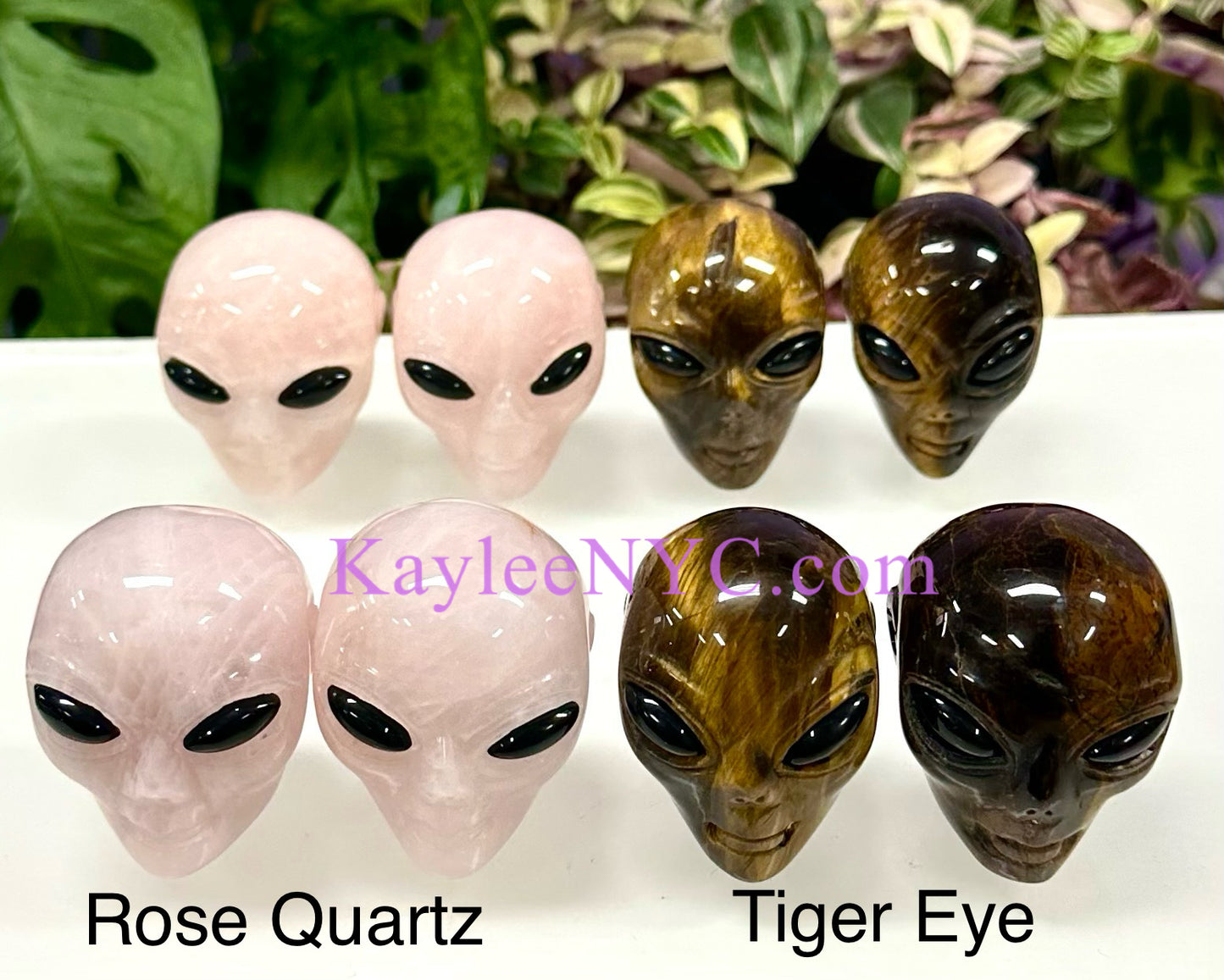 8 PCs 1.75” Natural Crystal Alien Head Healing Energy