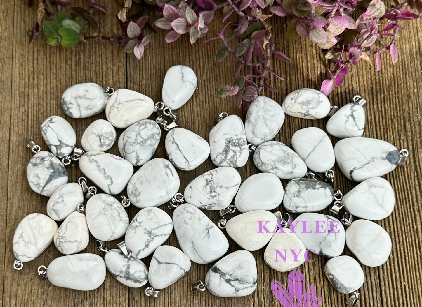 36 PCs Natural Howlite Crystal Pendant