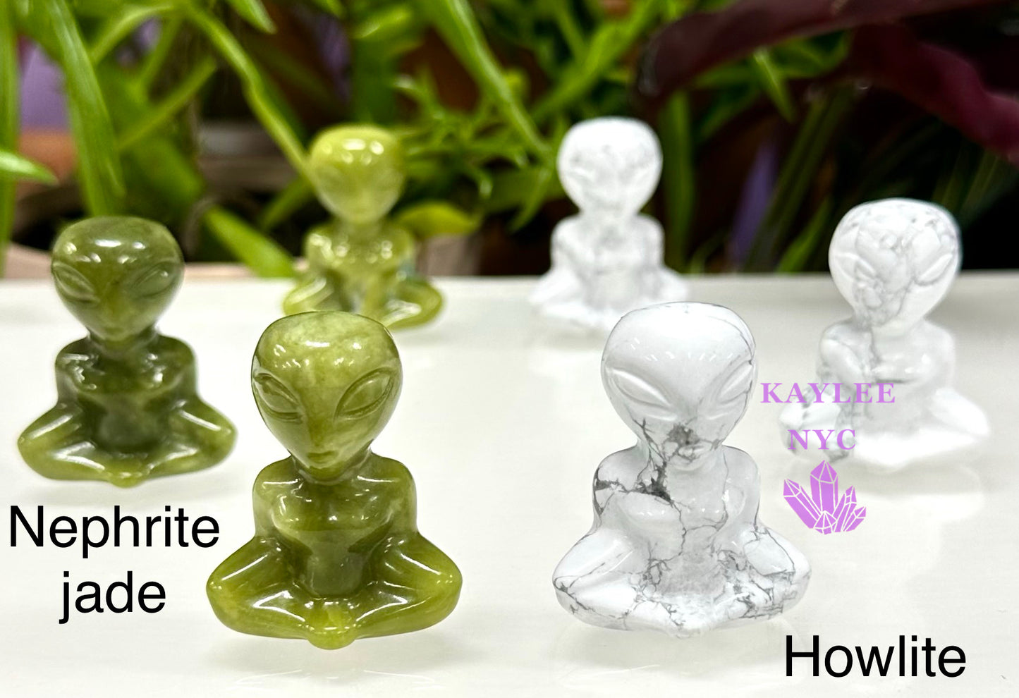 12 PCs 1.5” Natural Crystal Alien