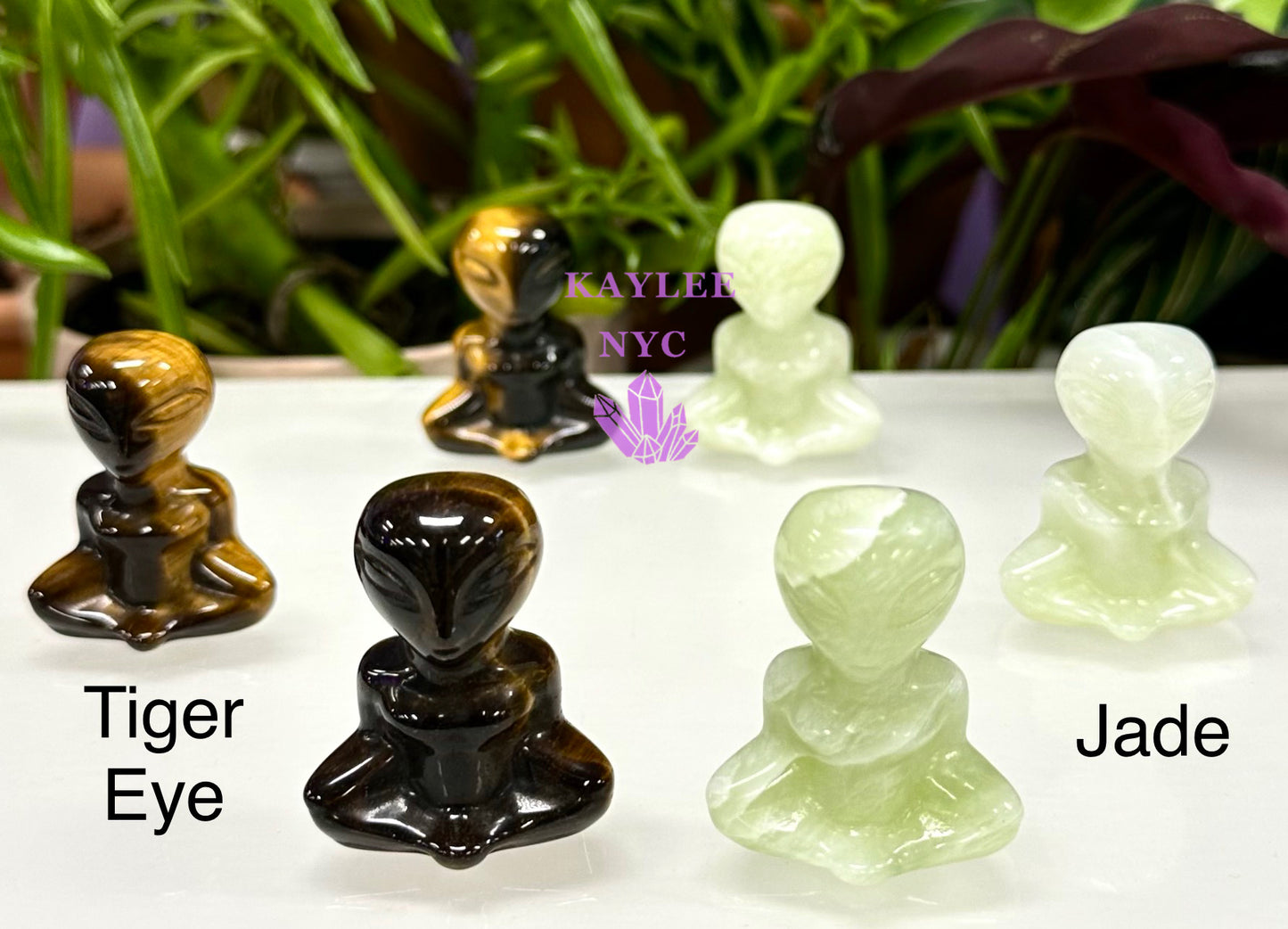 12 PCs 1.5” Natural Crystal Alien