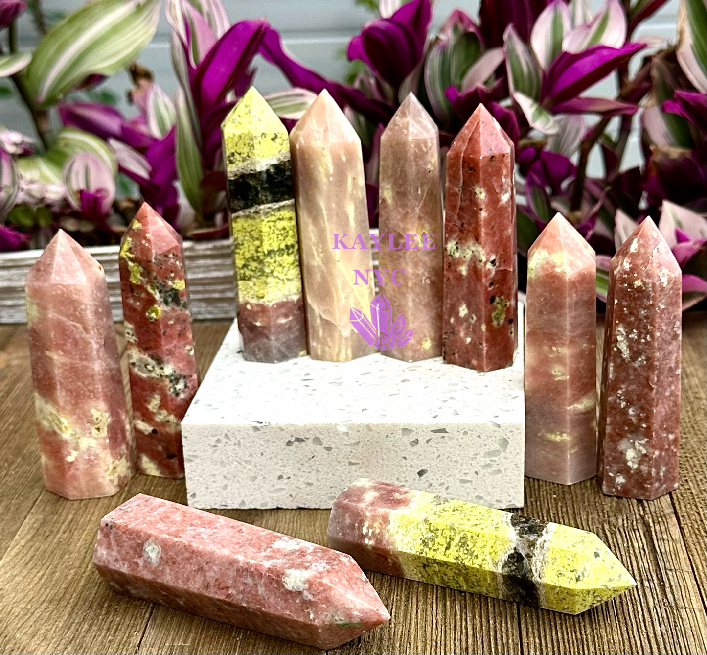 Wholesale Lot 2 Lb Natural Red Aventurine Serpentine Obelisk Tower Point