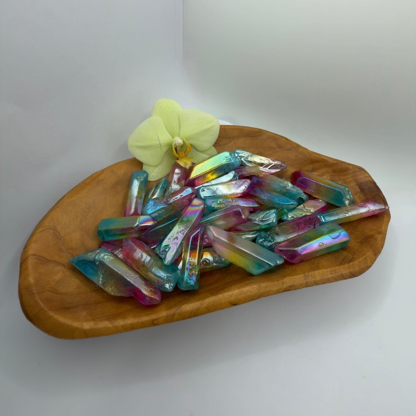 Wholesale Lot 1 Lb Rainbow Aura Quartz Wand Tumble Crystal Nice Quality