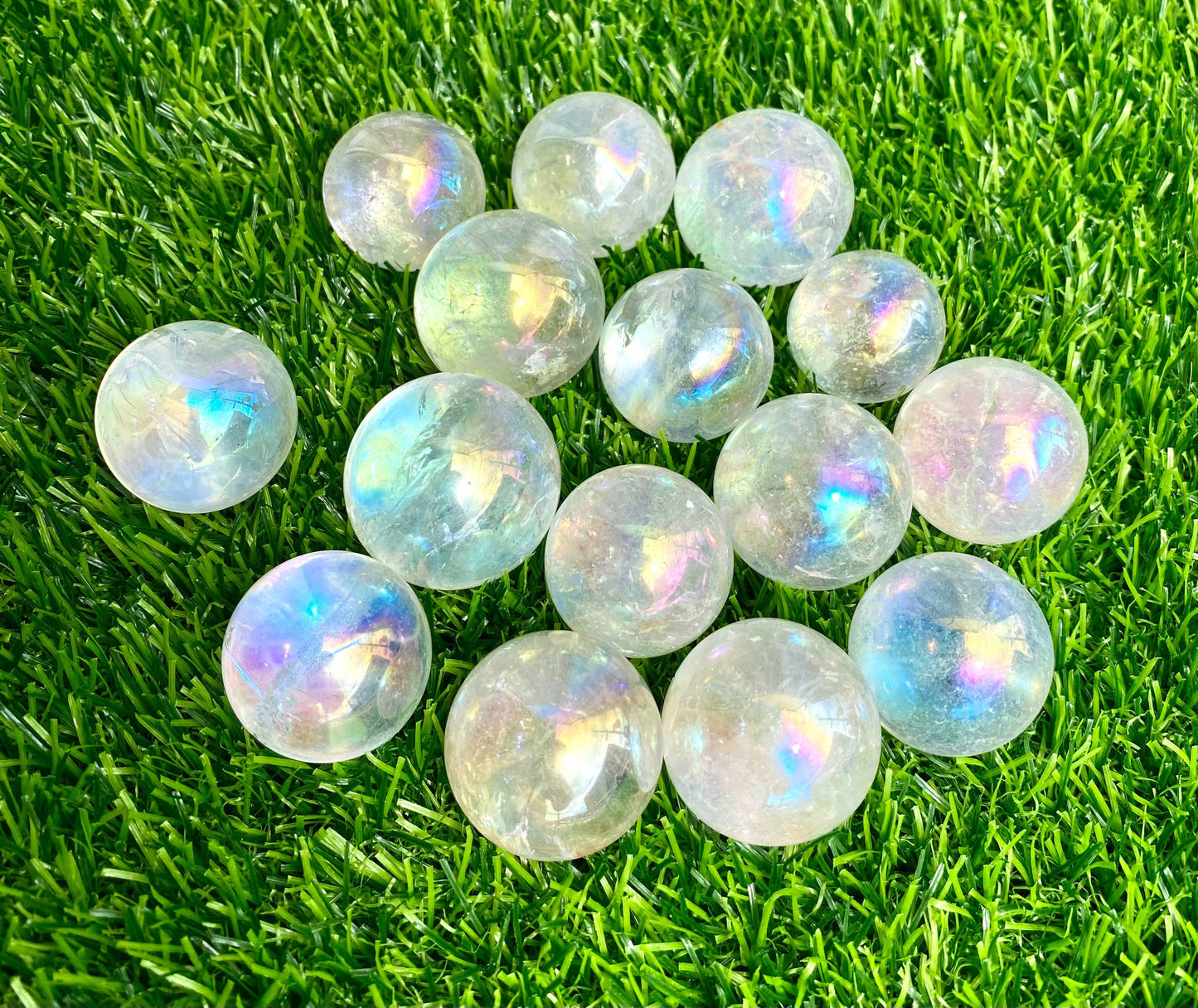 Wholesale Lot 1 Lb Angel Aura Clear Quartz Spheres Crystal Ball Healing