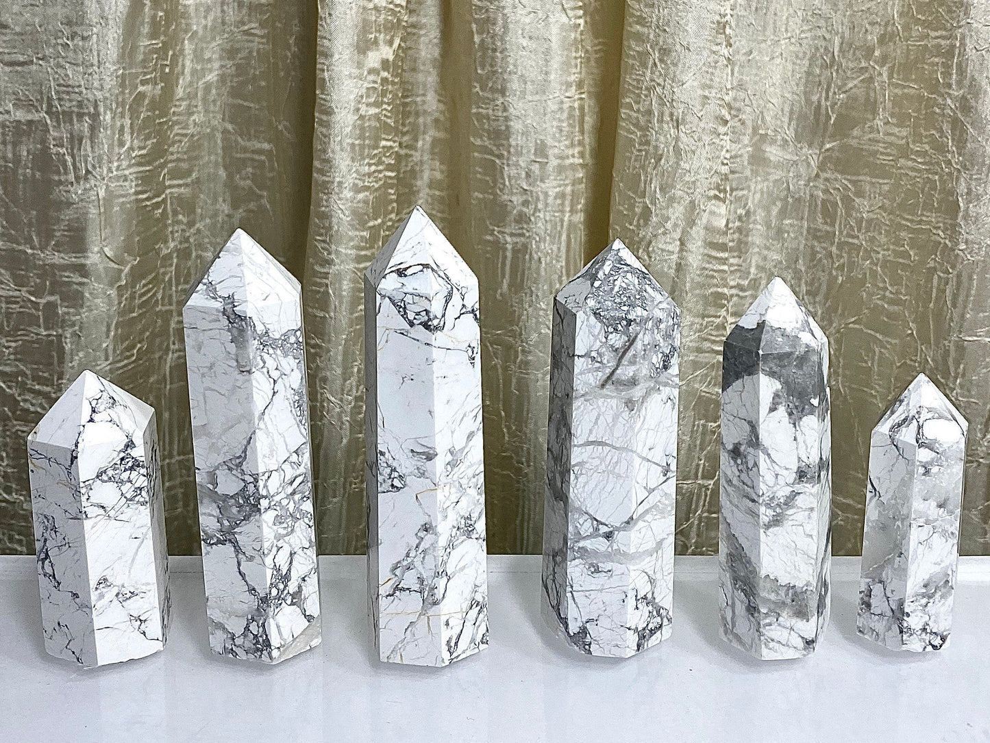 Wholesale Lot 1 Lb Natural Howlite Obelisk Point Crystal Natural Energy