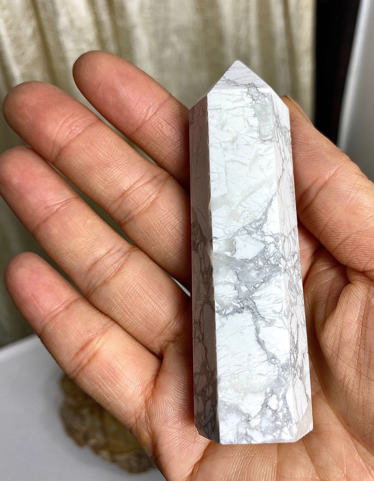 Wholesale Lot 1 Lb Natural Howlite Obelisk Point Crystal Natural Energy