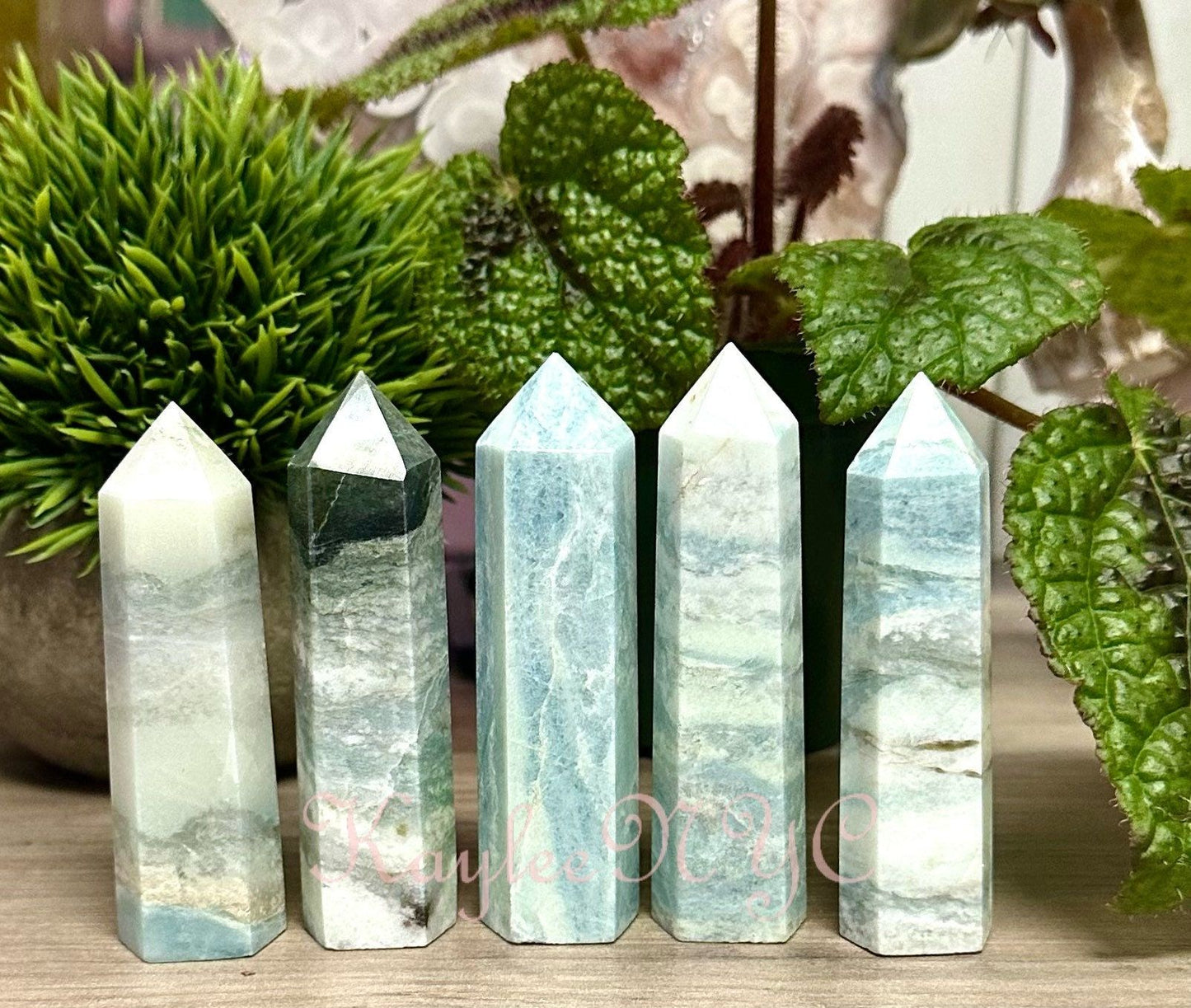 Wholesale Lot 1 Lb Natural Scheelite Obelisk Tower Point Crystal Healing